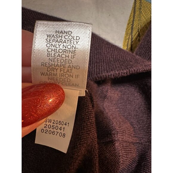 J. Jill Silk and Cotton Deep Plum V-Neck Sweater Size XL Lightweight Soft Knit - Picture 5 of 9